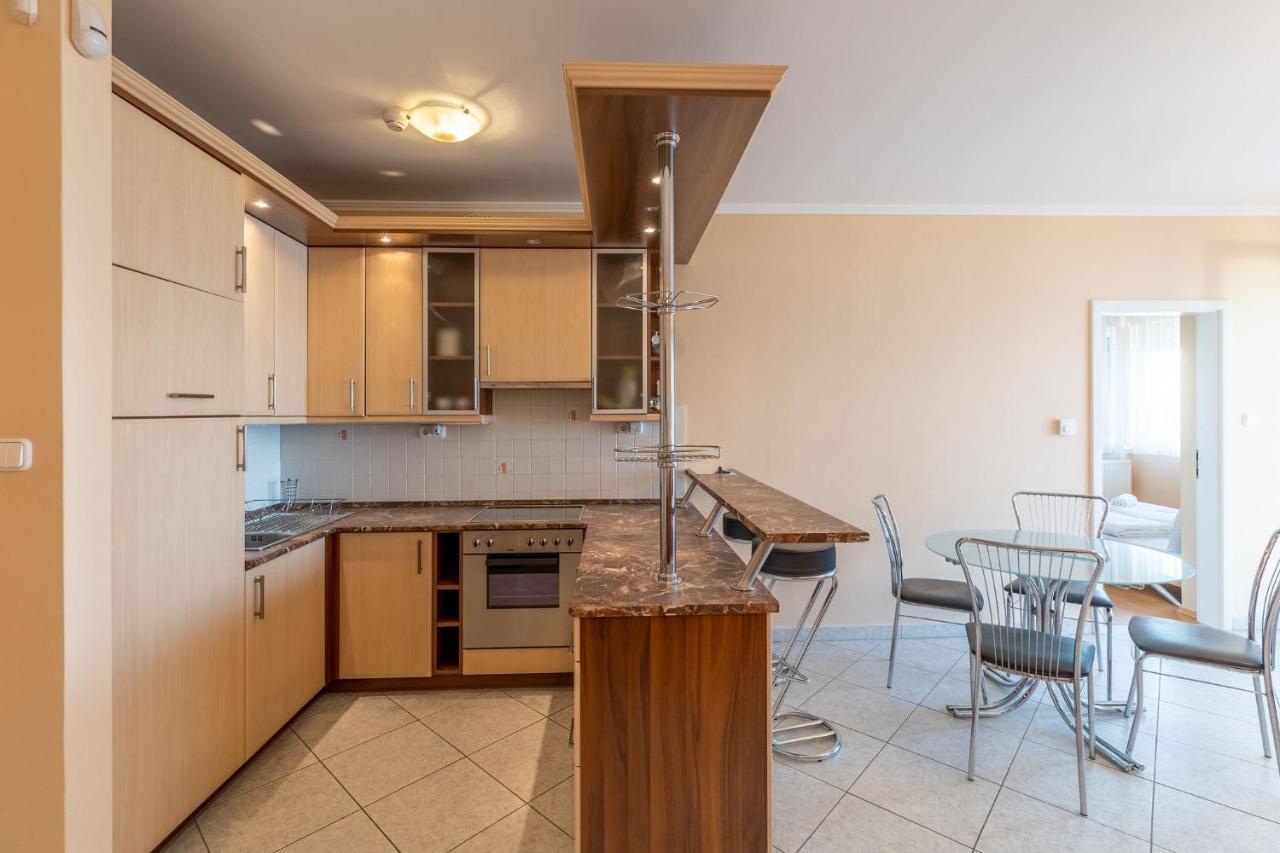 Kek Hullam Apartman By Bltn Apartment ชิโอฟก ภายนอก รูปภาพ